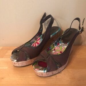 Bongo sling back platform wedge heel 7.5‎